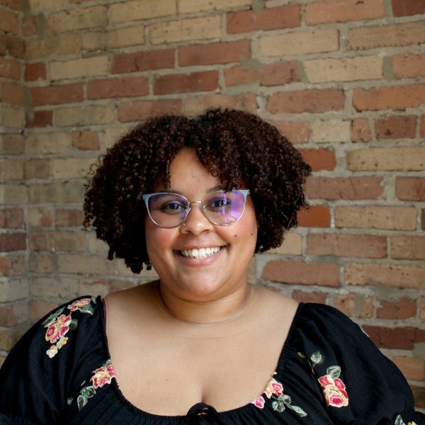 SavelleHeadshotSQUARE